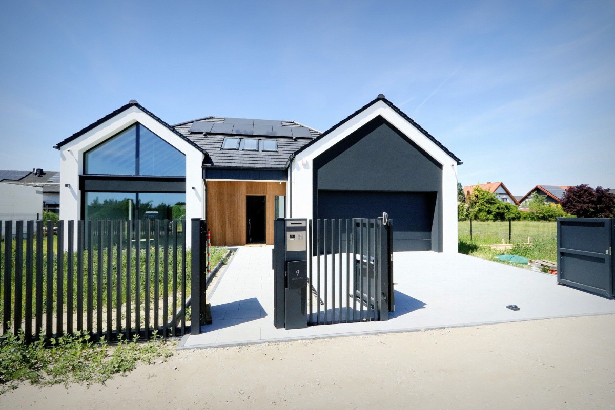 Haus - 5 Zimmer - 254 m² - Ustronna Straße Skórzewo