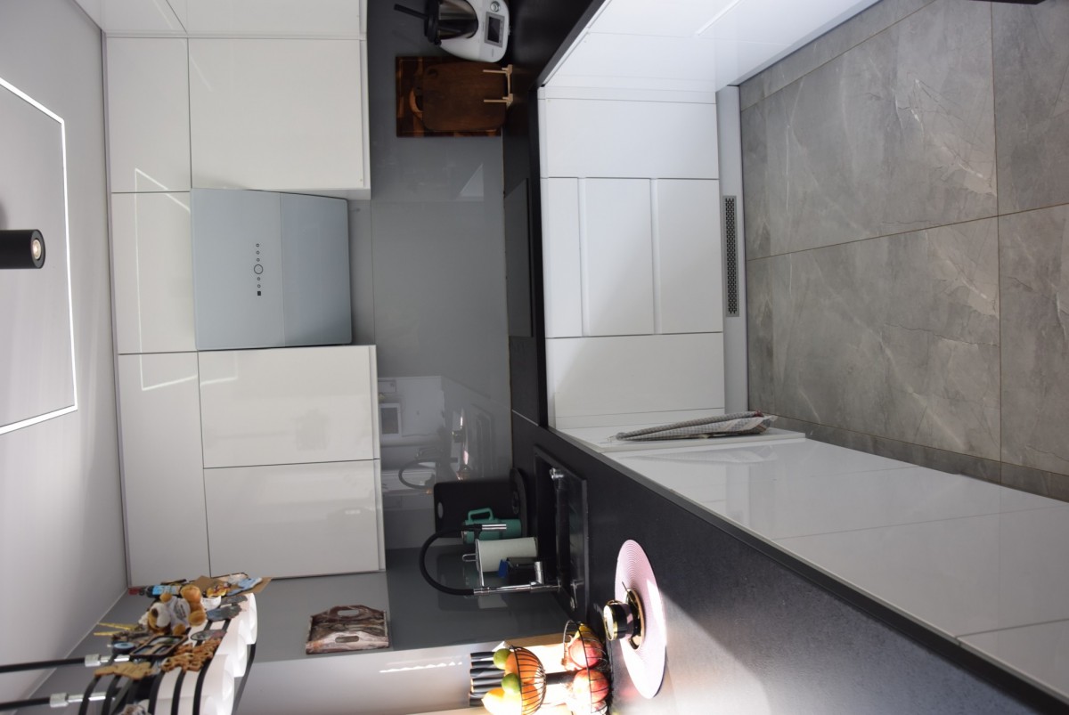 Casa - 320 m² - Karpin