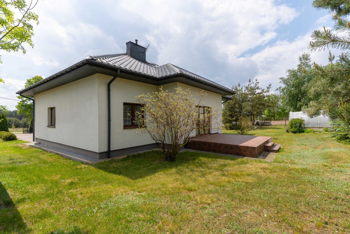 Dom - 5 pokoi - 222 m² - Ossa