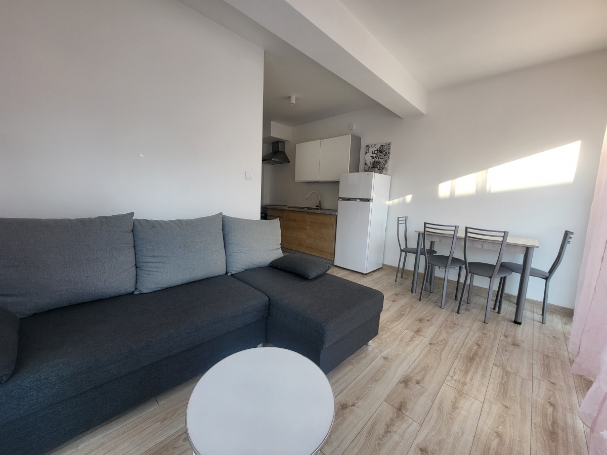 Квартира - 2 кімнати - 40 м² - вул. Реміснича Мишленіце