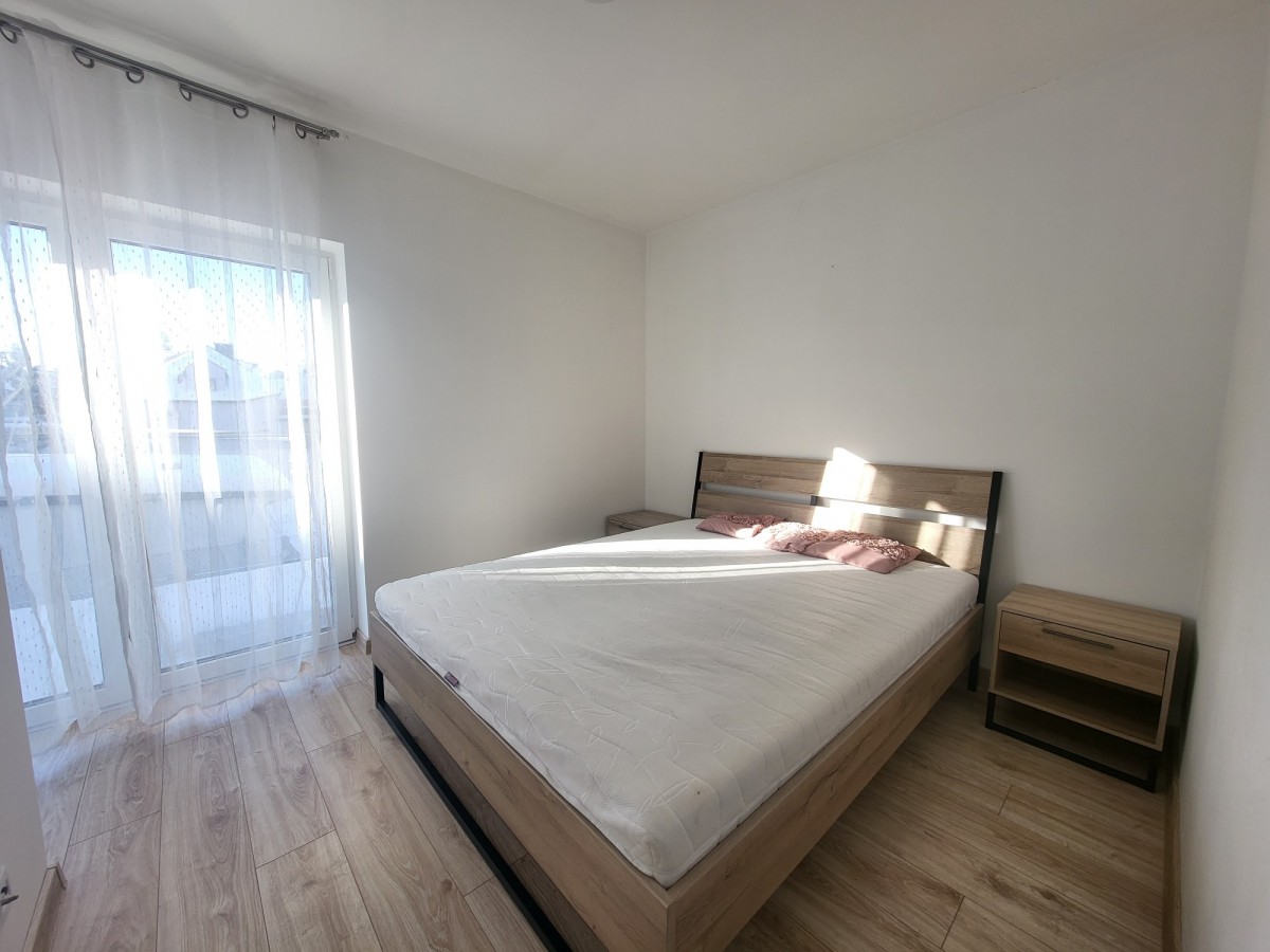 Квартира - 2 кімнати - 40 м² - вул. Реміснича Мишленіце