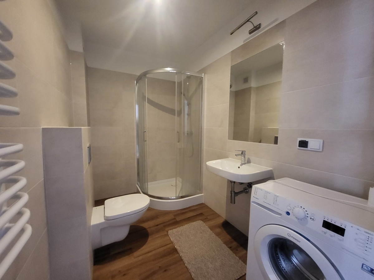 Квартира - 2 кімнати - 40 м² - вул. Реміснича Мишленіце