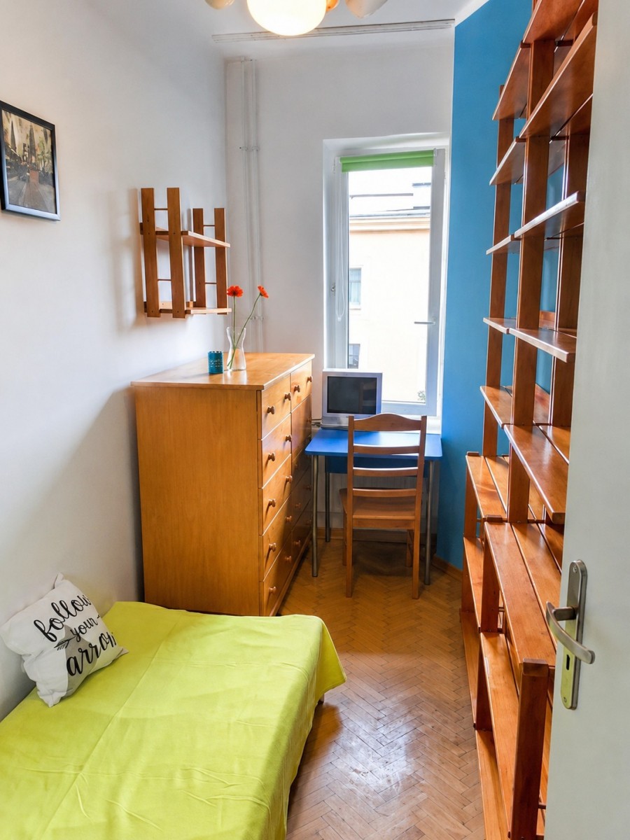 Apartment - 5 rooms - 67 m² - al. Aleja Solidarności Warsaw Wola