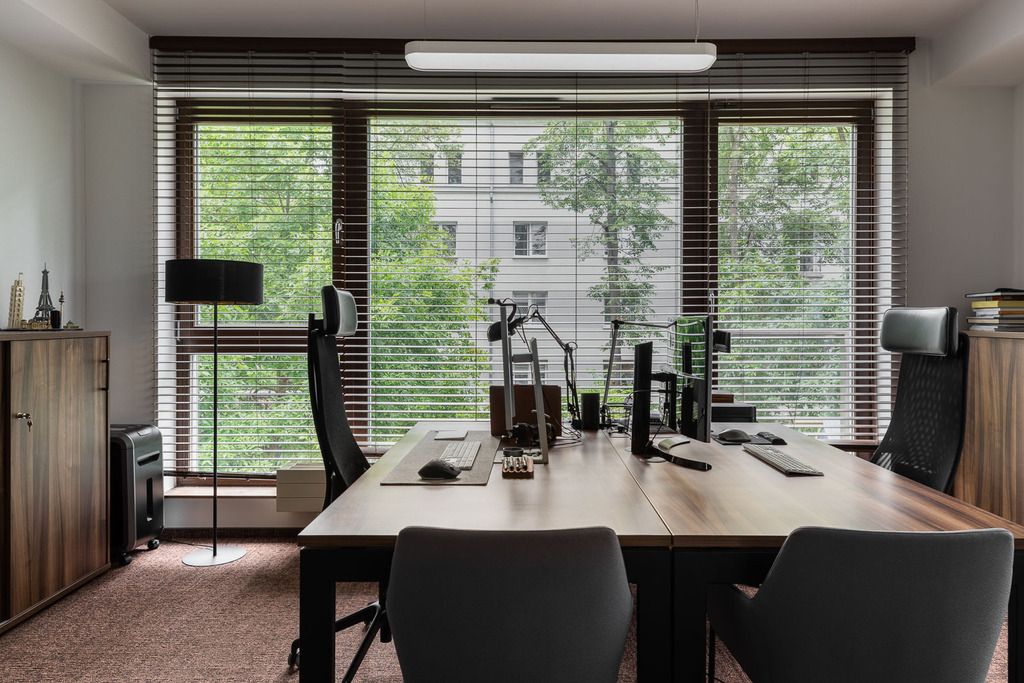 Locale - 901 m² - ascensore - via Adama Naruszewicza Varsavia Mokotów