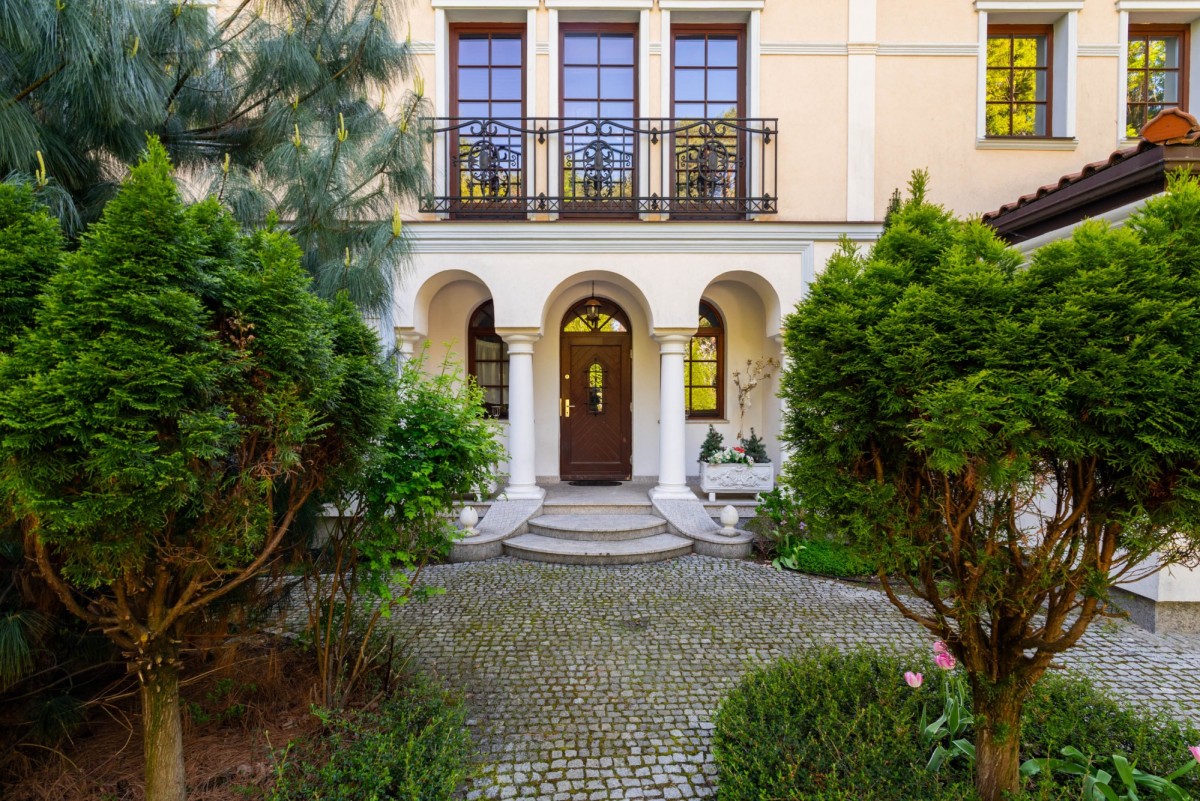 Dom - 7 pokoi - 318 m² - ul. Rycerska Konstancin-Jeziorna