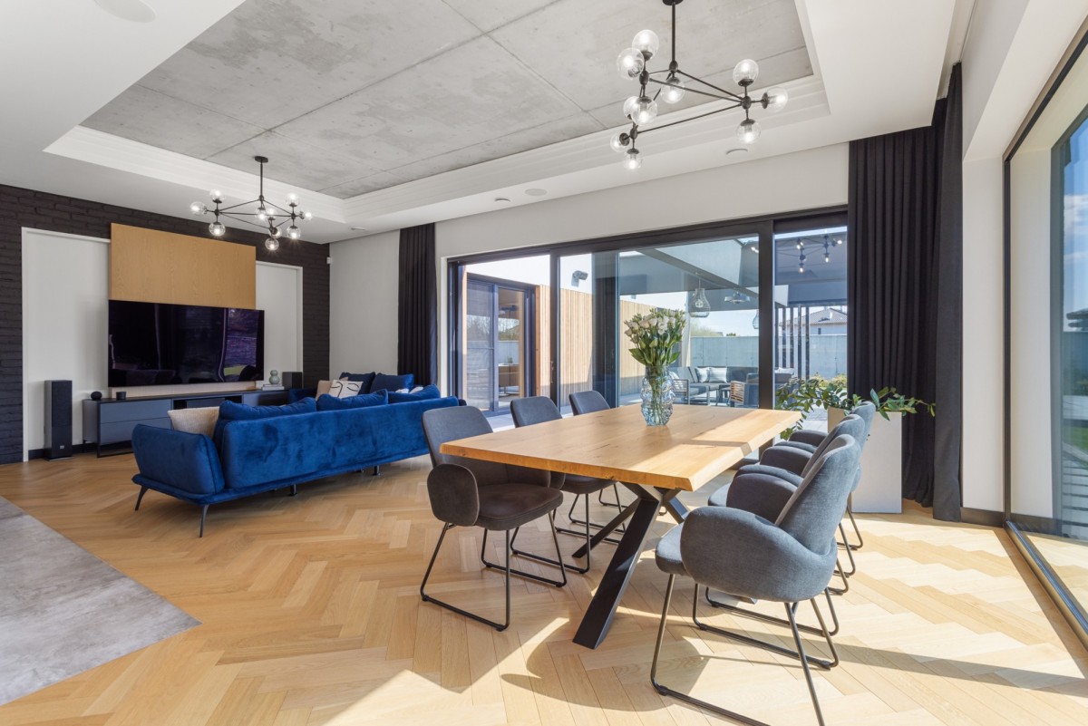 Будинок - 8 кімнат - 270 м² - Палєндзе