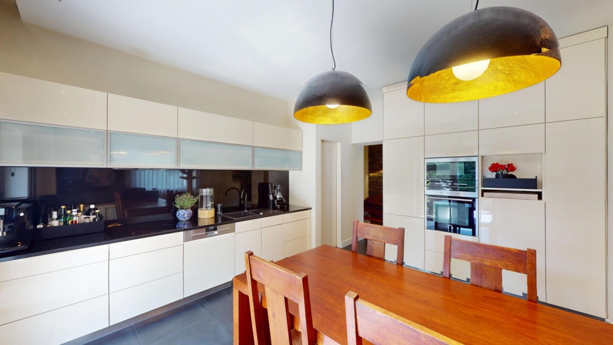 Casa - 6 habitaciones - 250 m² - c. Śniadeckich Gliwice