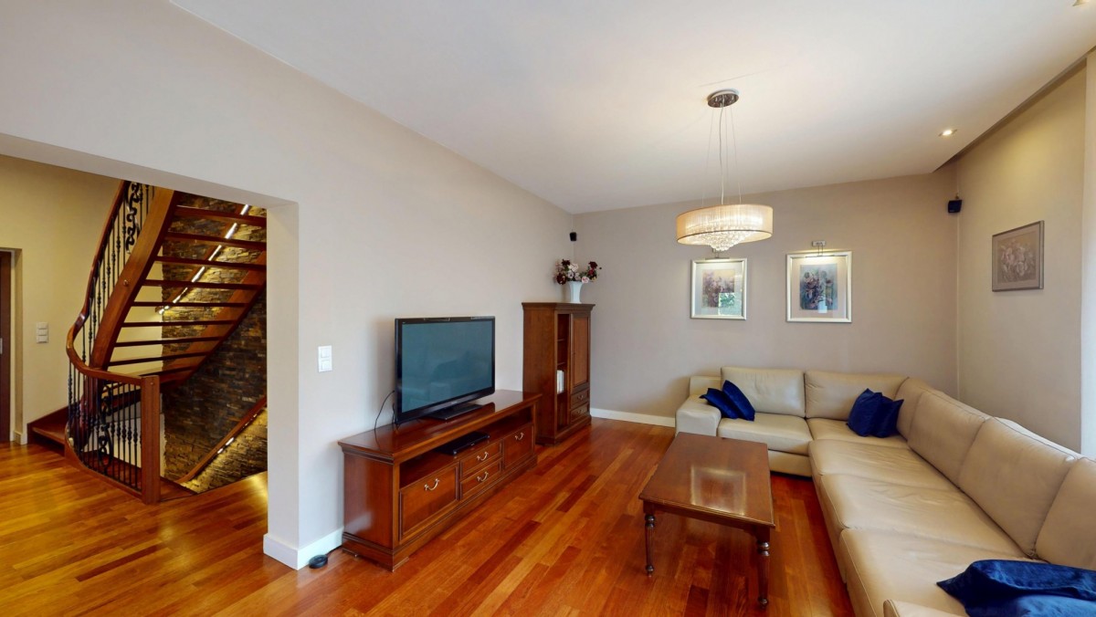 Casa - 6 habitaciones - 250 m² - c. Śniadeckich Gliwice