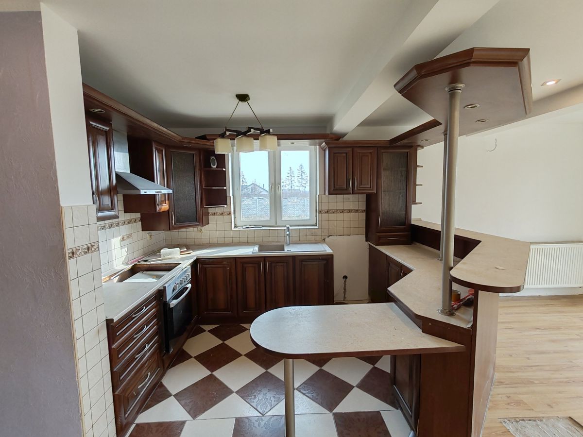 Будинок - 4 кімнати - 109 м² - Мілачевек