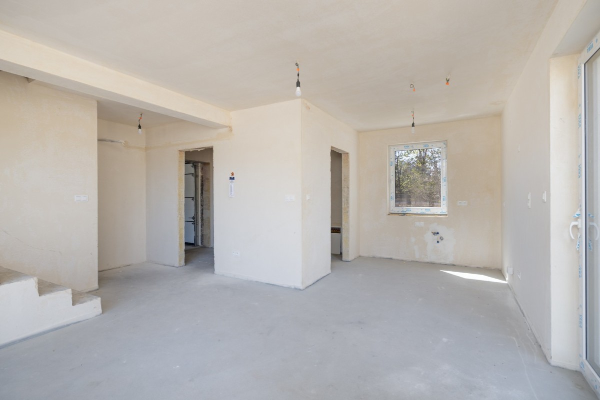 Dom - 5 pokoi - 147 m² - Leoncin