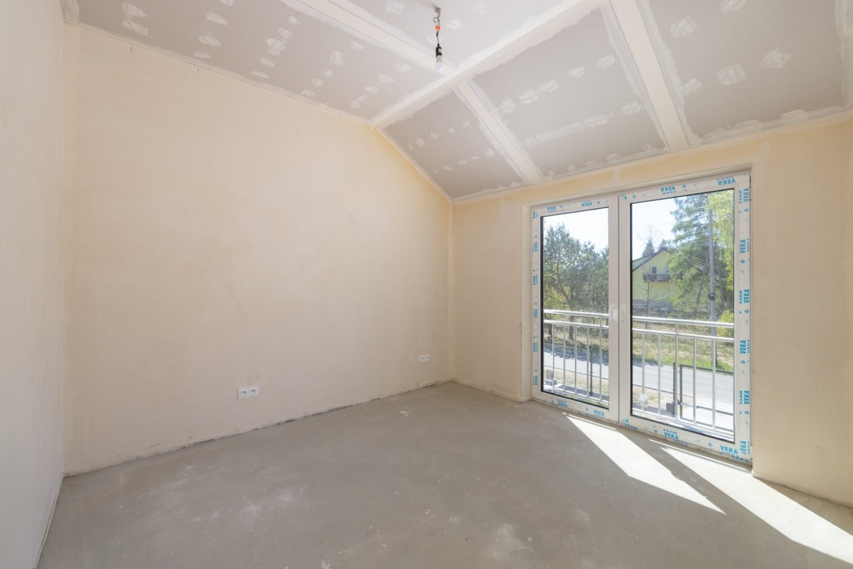 Dom - 5 pokoi - 147 m² - Leoncin