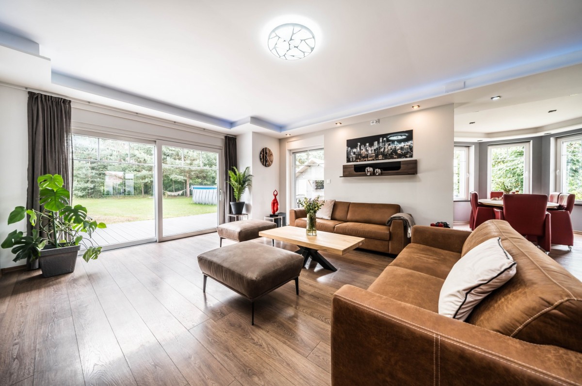 Casa - 6 stanze - 240 m² - via Cypriana Kamila Norwida Miłoszyce
