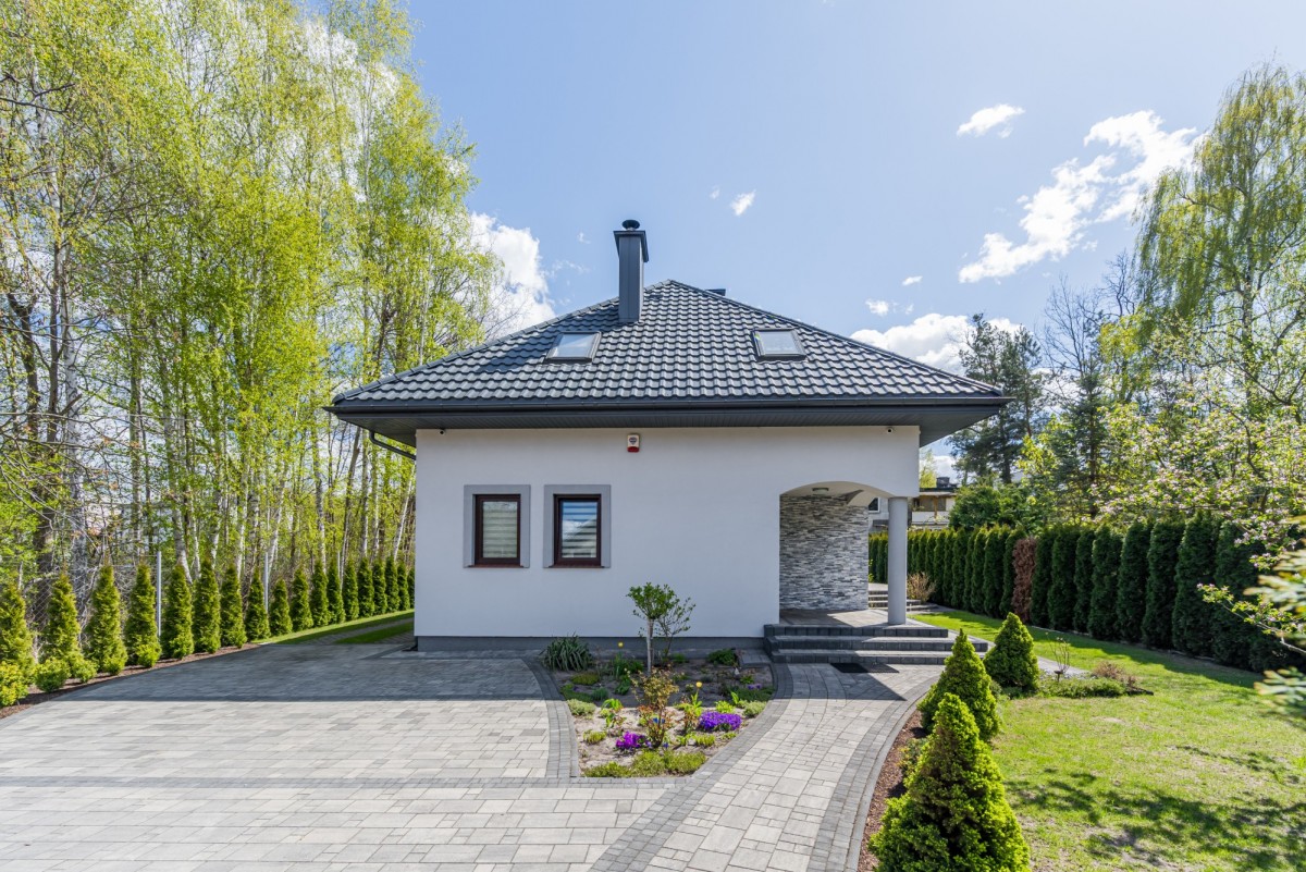 House - 5 rooms - 220 m² - Słowackiego Street Halinów