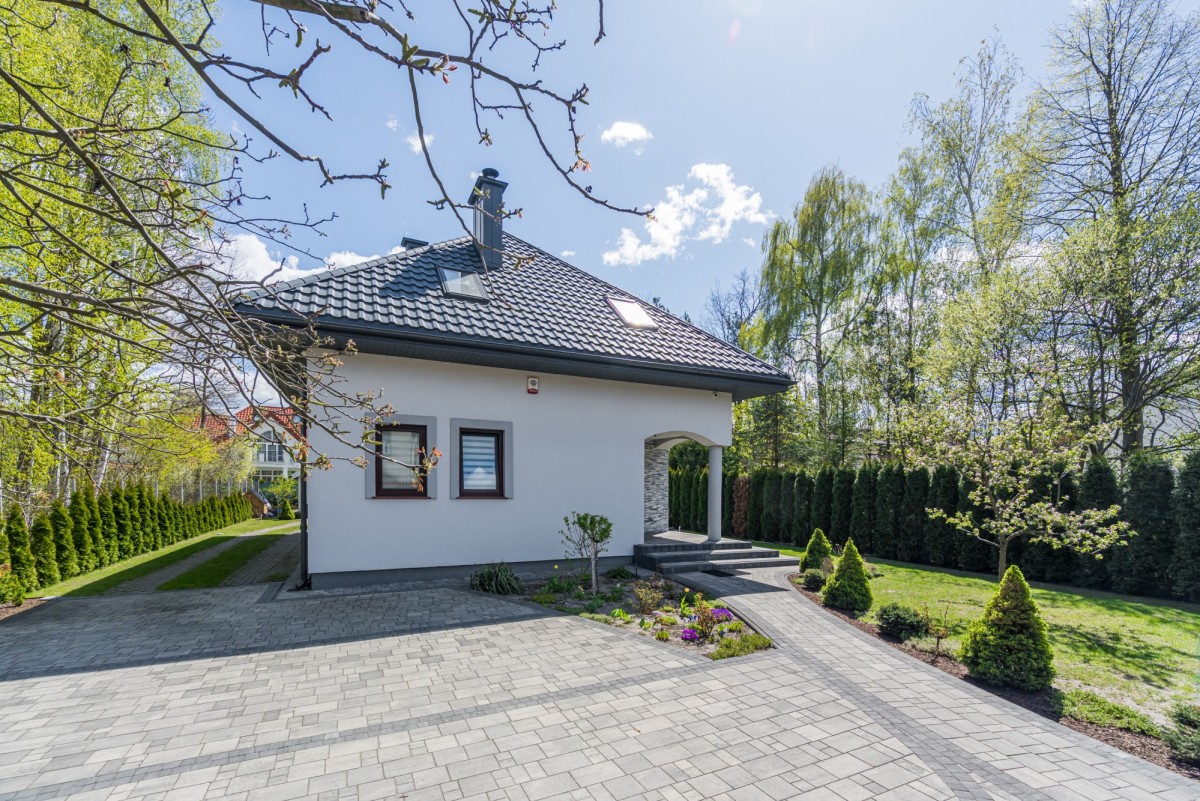 House - 5 rooms - 220 m² - Słowackiego Street Halinów