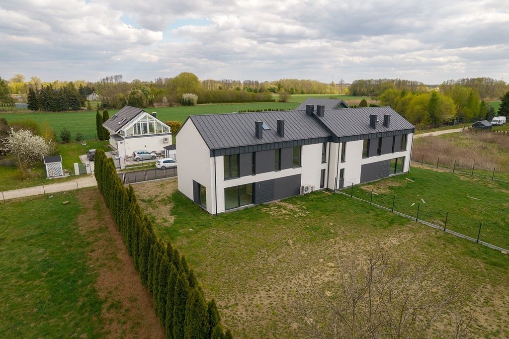 Haus - 5 Zimmer - 209 m² - Brzegowa Straße Kiełpin