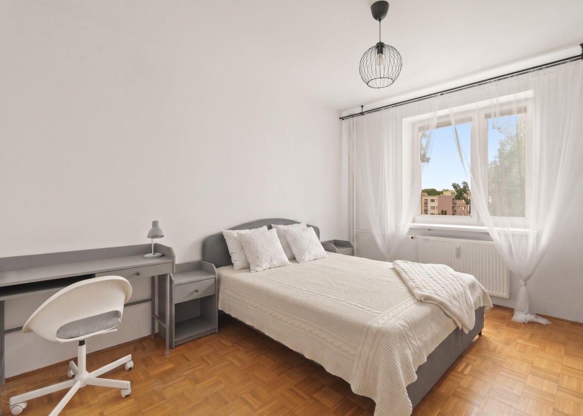 Apartment - 4 rooms - 107 m² - elevator - Okopowa St. Warsaw Wola