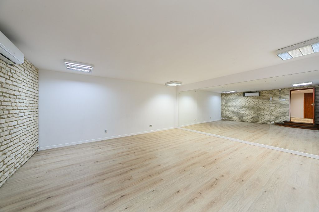 Local - 134 m² - ul. Józefa Bellottiego Warszawa Wola Nowolipki