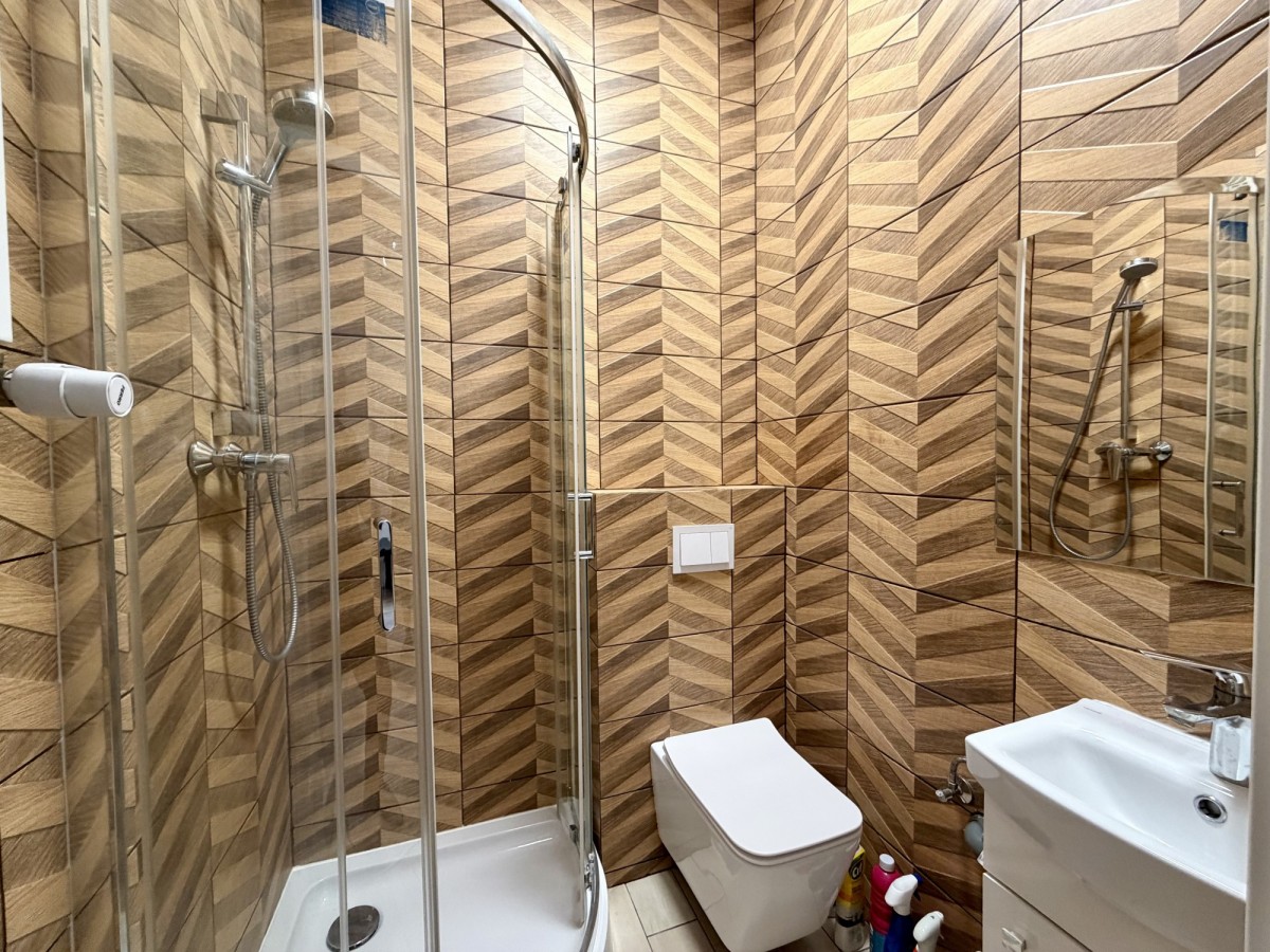 Property - 3 rooms - 80 m² - Antoniego Małeckiego Street Poznań Łazarz