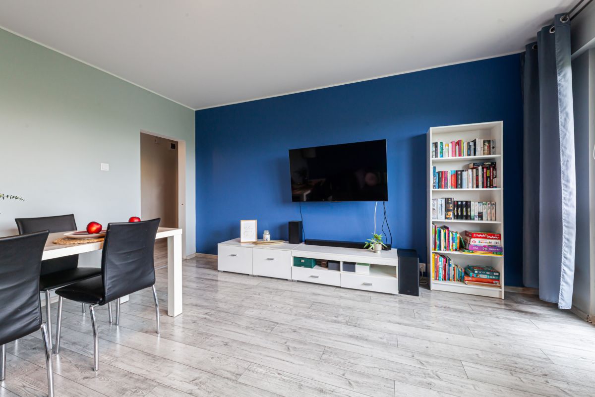 Mieszkanie - 3 pokoje - 58 m² - pl. Krakowski Zduńska Wola