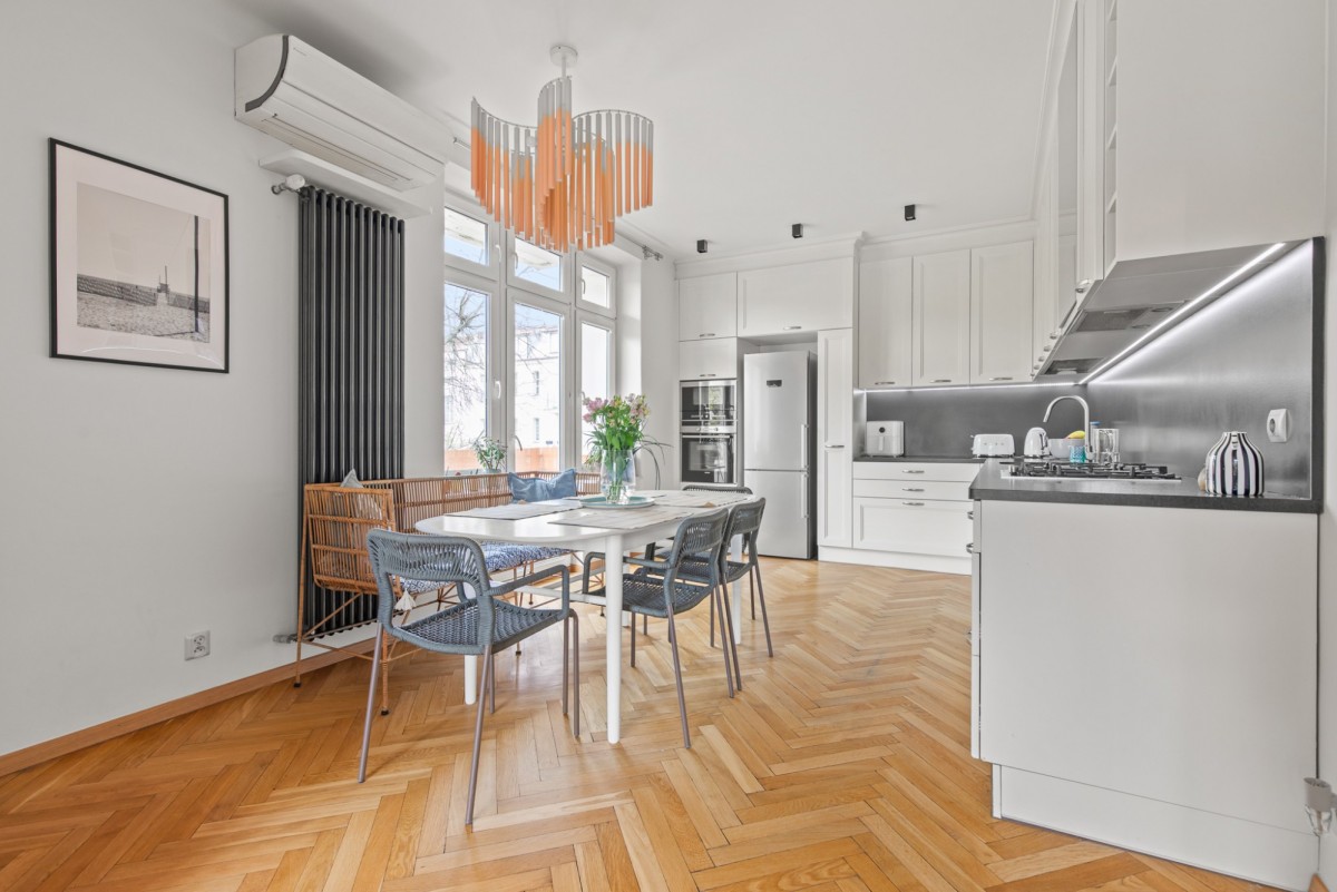 Apartment - 4 rooms - 107 m² - Sierpecka St. Warsaw Old Żoliborz