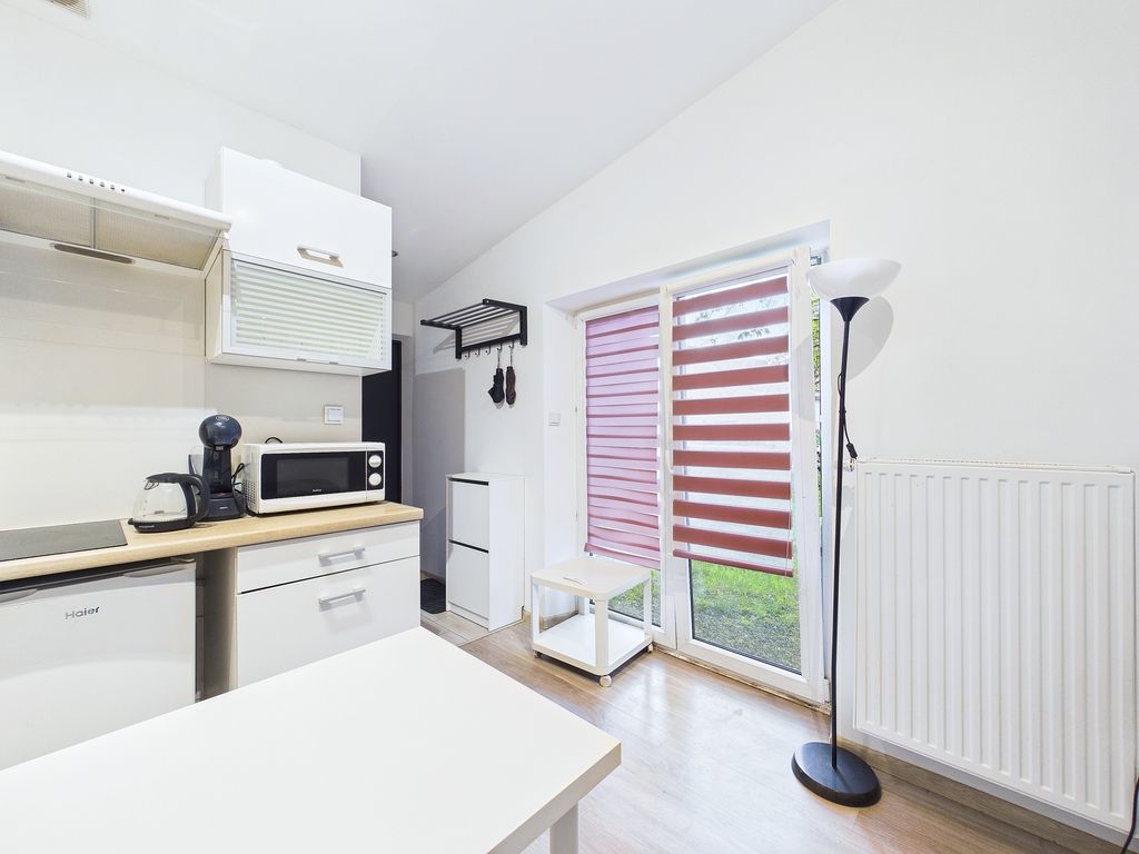 Wohnung - 1 Zimmer - 14 m² - ul. Maurycego Mochnackiego Kraków