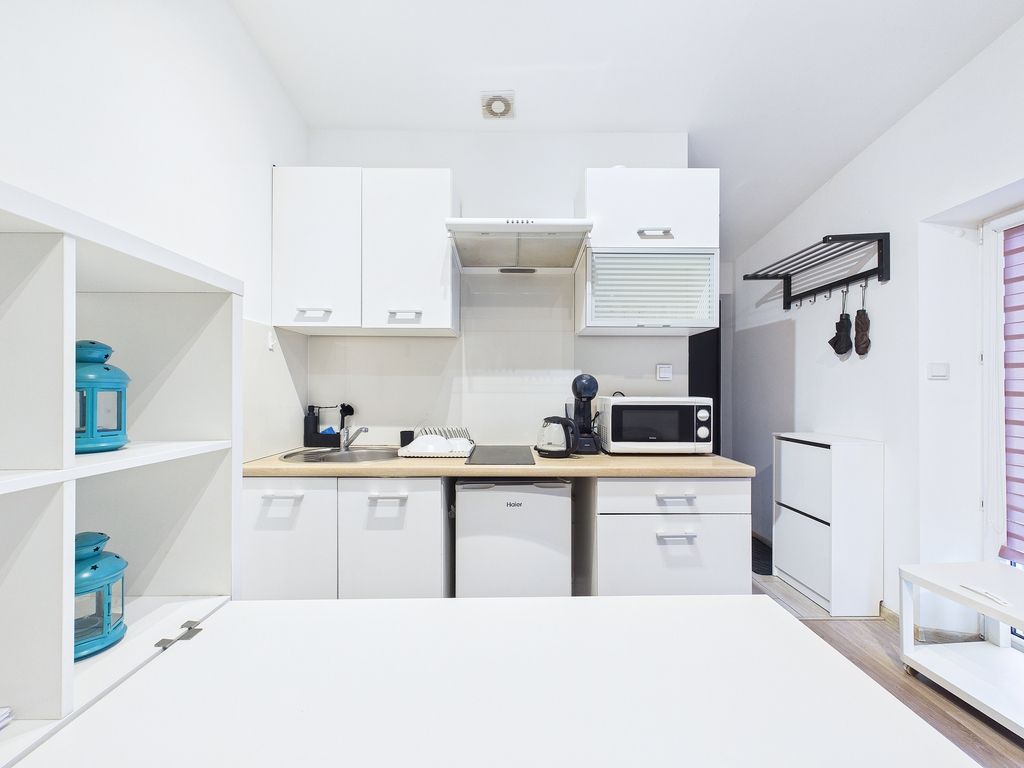 Wohnung - 1 Zimmer - 14 m² - ul. Maurycego Mochnackiego Kraków