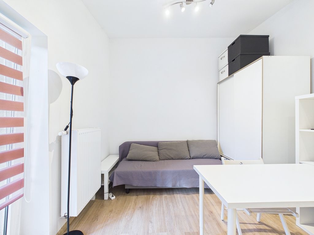 Wohnung - 1 Zimmer - 14 m² - ul. Maurycego Mochnackiego Kraków