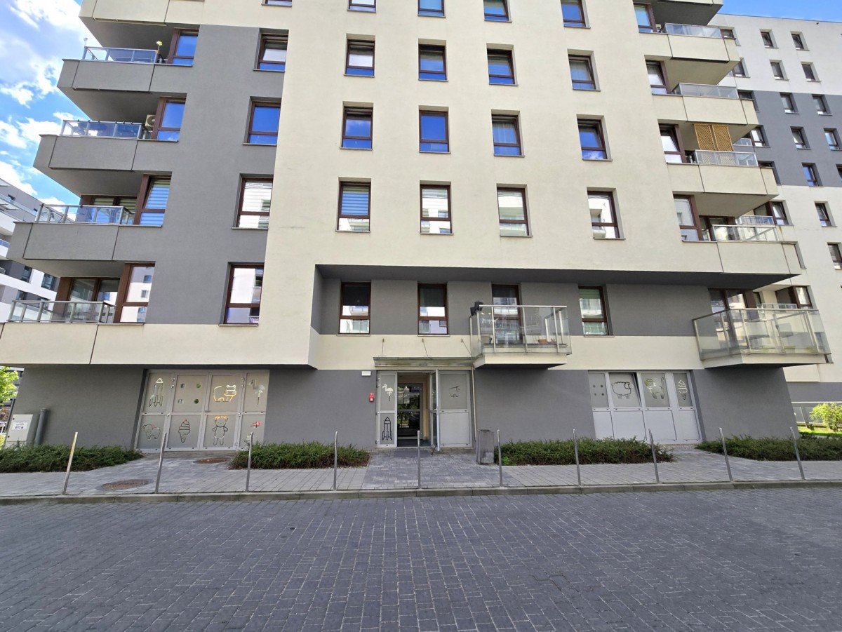 Property - 8 rooms - 207 m² - os. Bohaterów Września Kraków Mistrzejowice