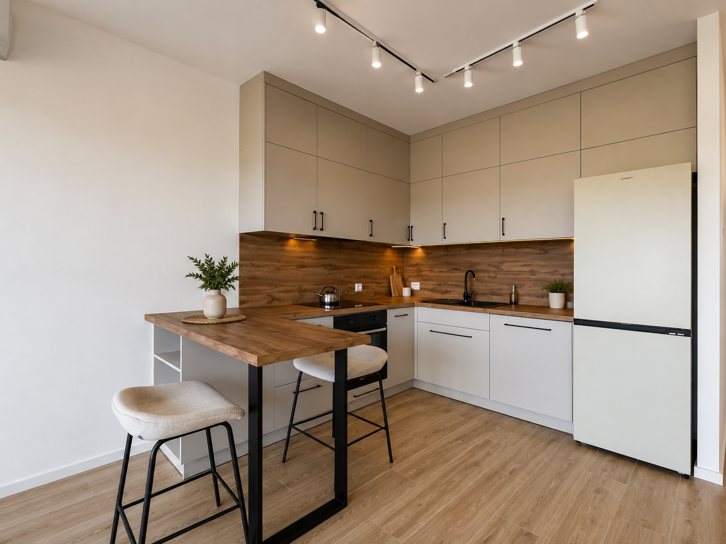 Modern 5-Room House for Rent in Psie Pole, 106 m²
