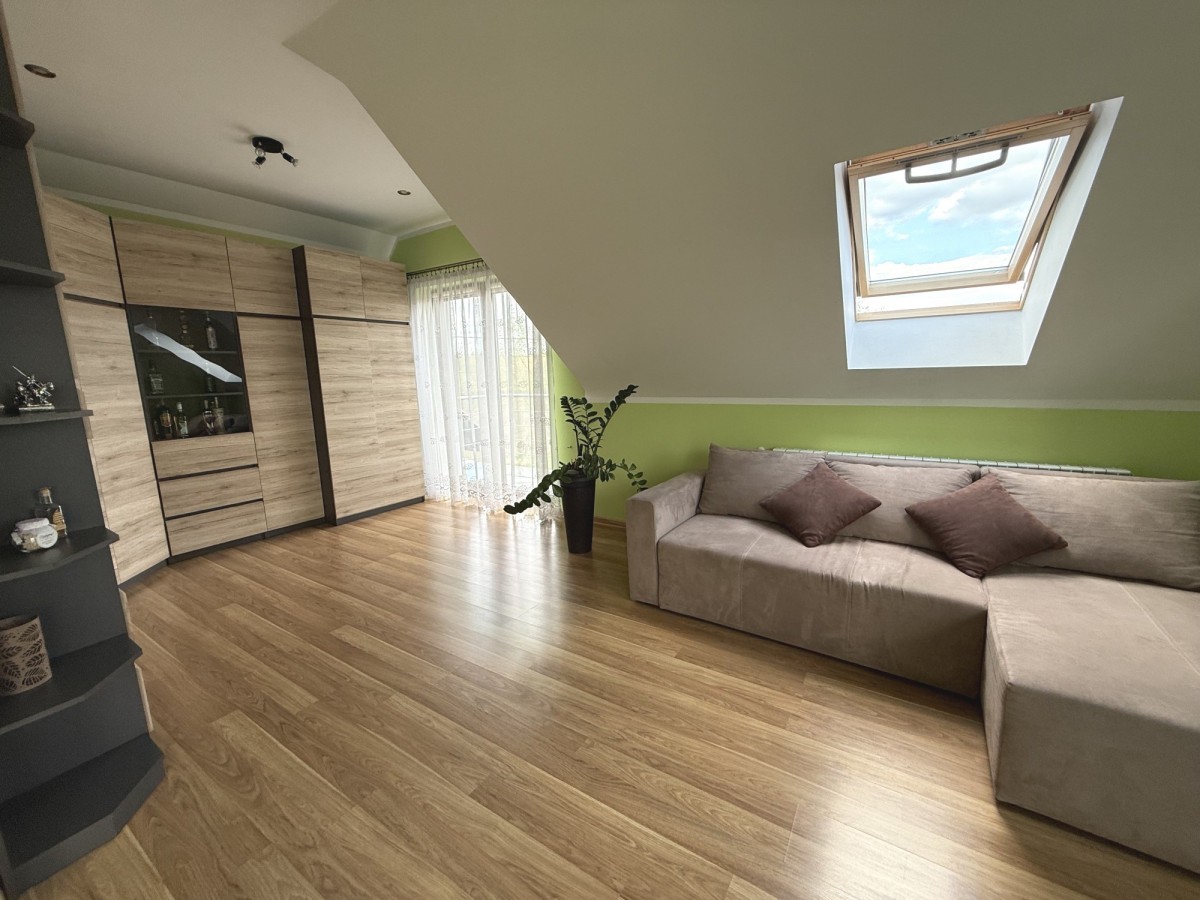 Dom - 6 pokoi - 236 m² - ul. Józefa Elsnera Mikołów Śmiłowice