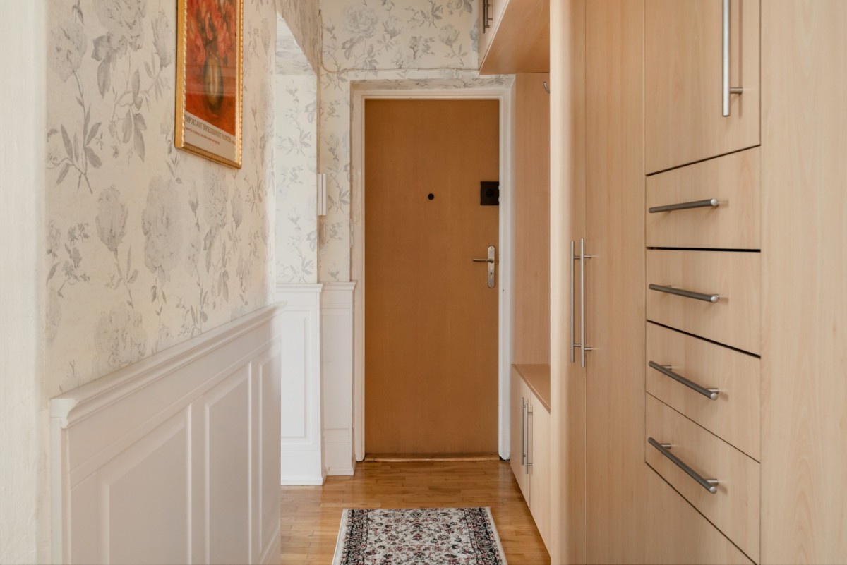 Квартира - 2 комнаты - 48 м² - ул. Wspólna Варшава Śródmieście