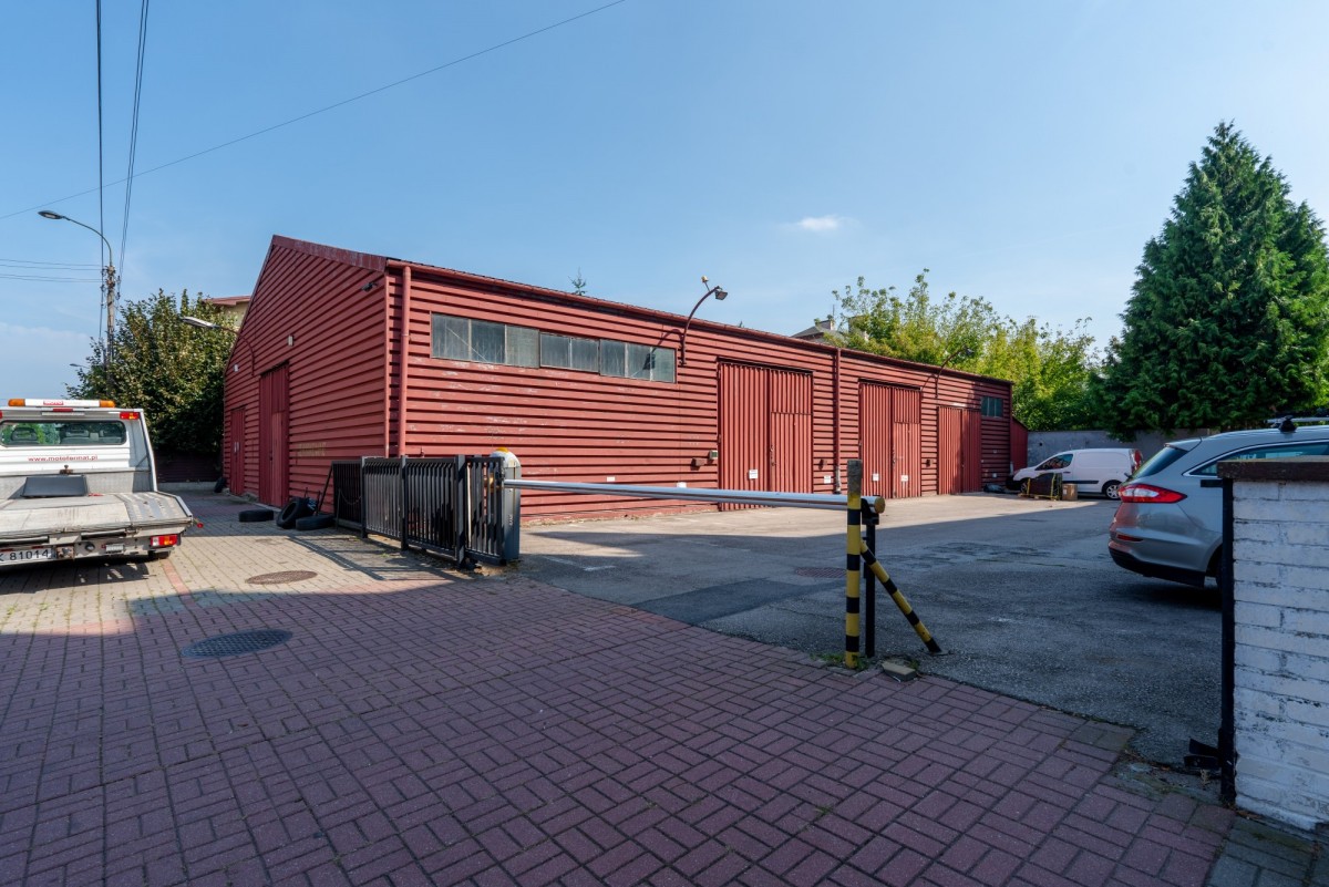 Obiekt - 1458 m² - ul. Dzieci Warszawy Warszawa Ursus Czechowice