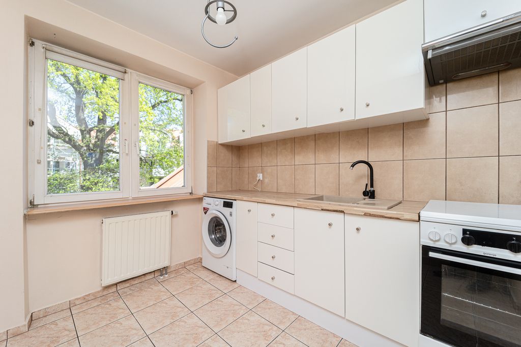 Mieszkanie - 3 pokoje - 54 m² - Obozowa ruczaj