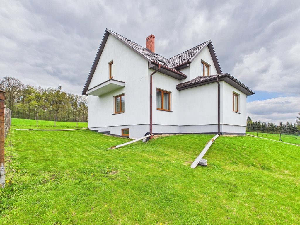 Haus - 6 Zimmer - 188 m² - Prandocin-Iły