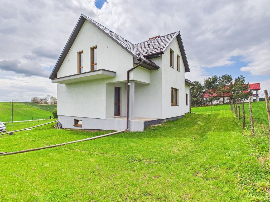 Haus - 6 Zimmer - 188 m² - Prandocin-Iły