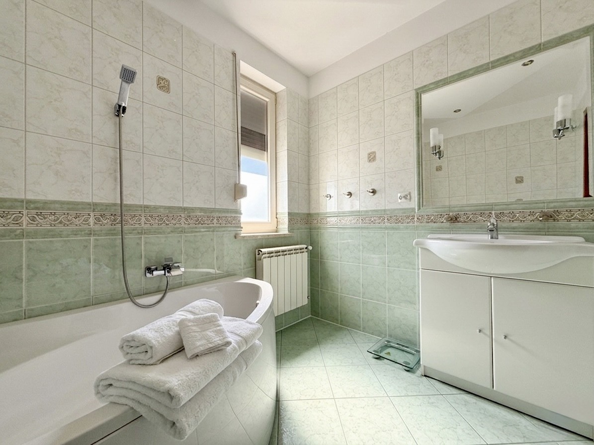 House - 4 rooms - 120 m² - Poznańska Góra Street