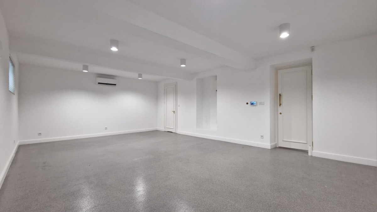Oggetto - 1 stanza - 45 m² - via Kielecka Kraków Olsza