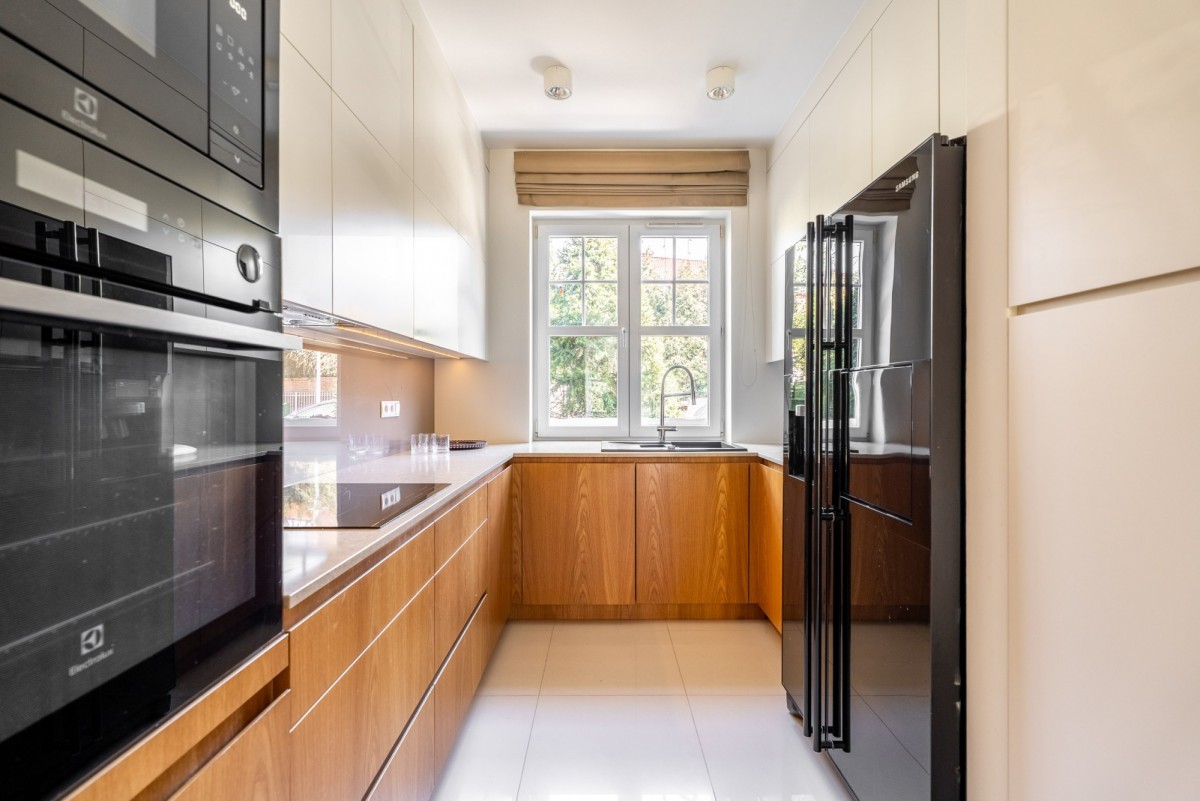 Haus - 6 Zimmer - 193 m² - Normandii Straße Józefosław
