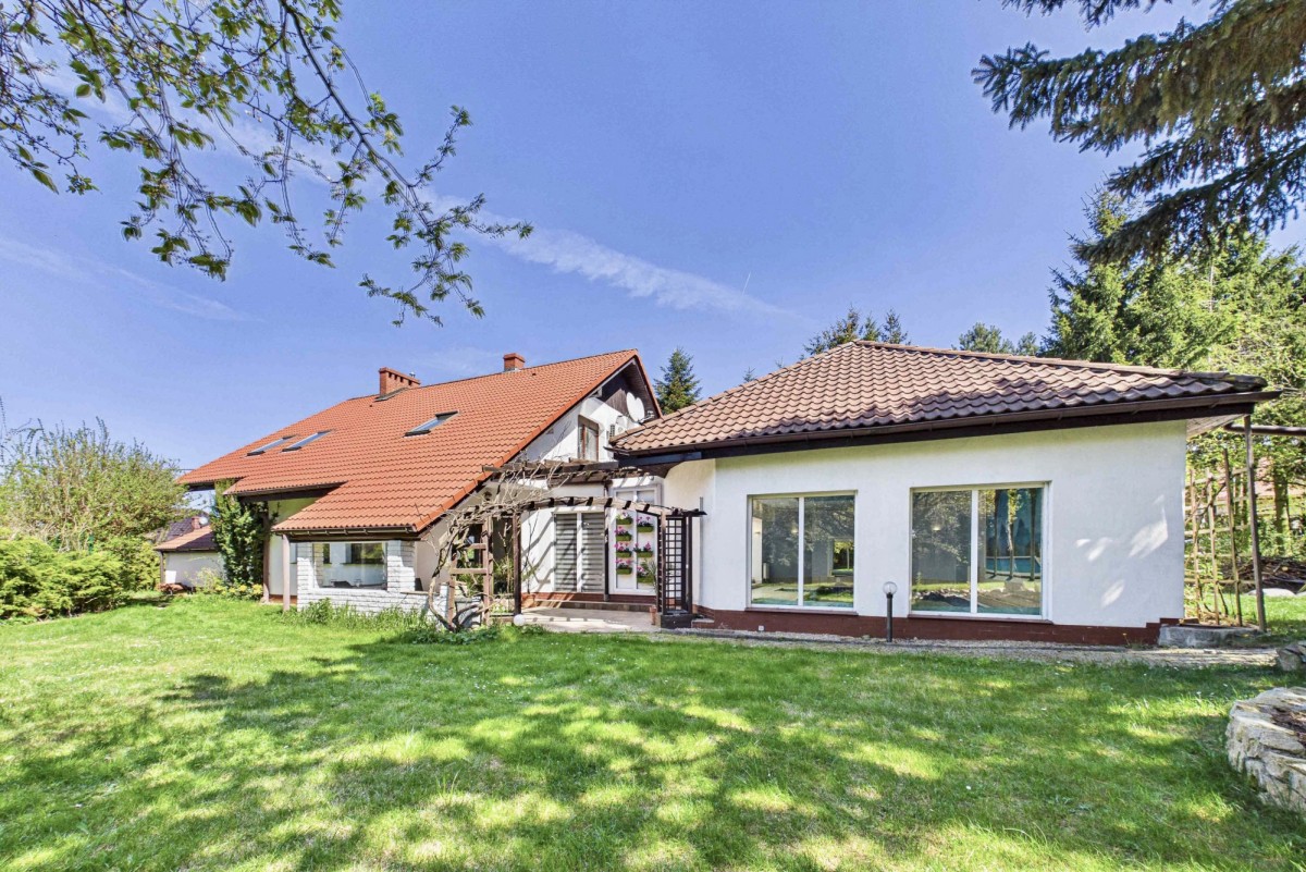 Haus - 6 Zimmer - 346 m² - ul. Kosynierów Kunice