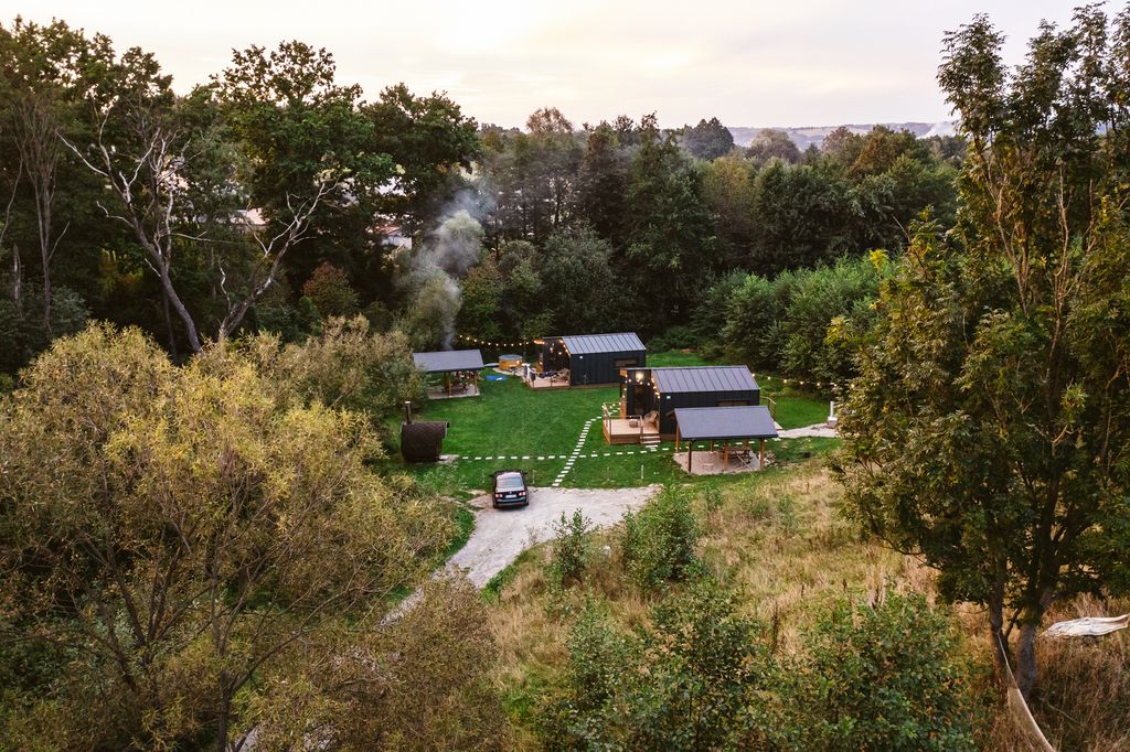 Local - 123 m² - Pequeño