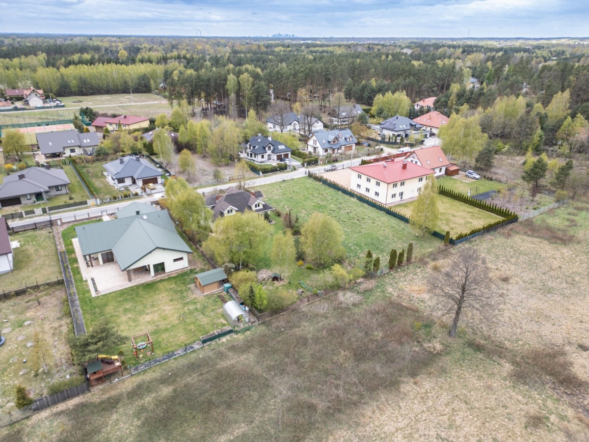 Участок - 1478 м² - ул. Дебовая Вязовна Вязовна Костельна