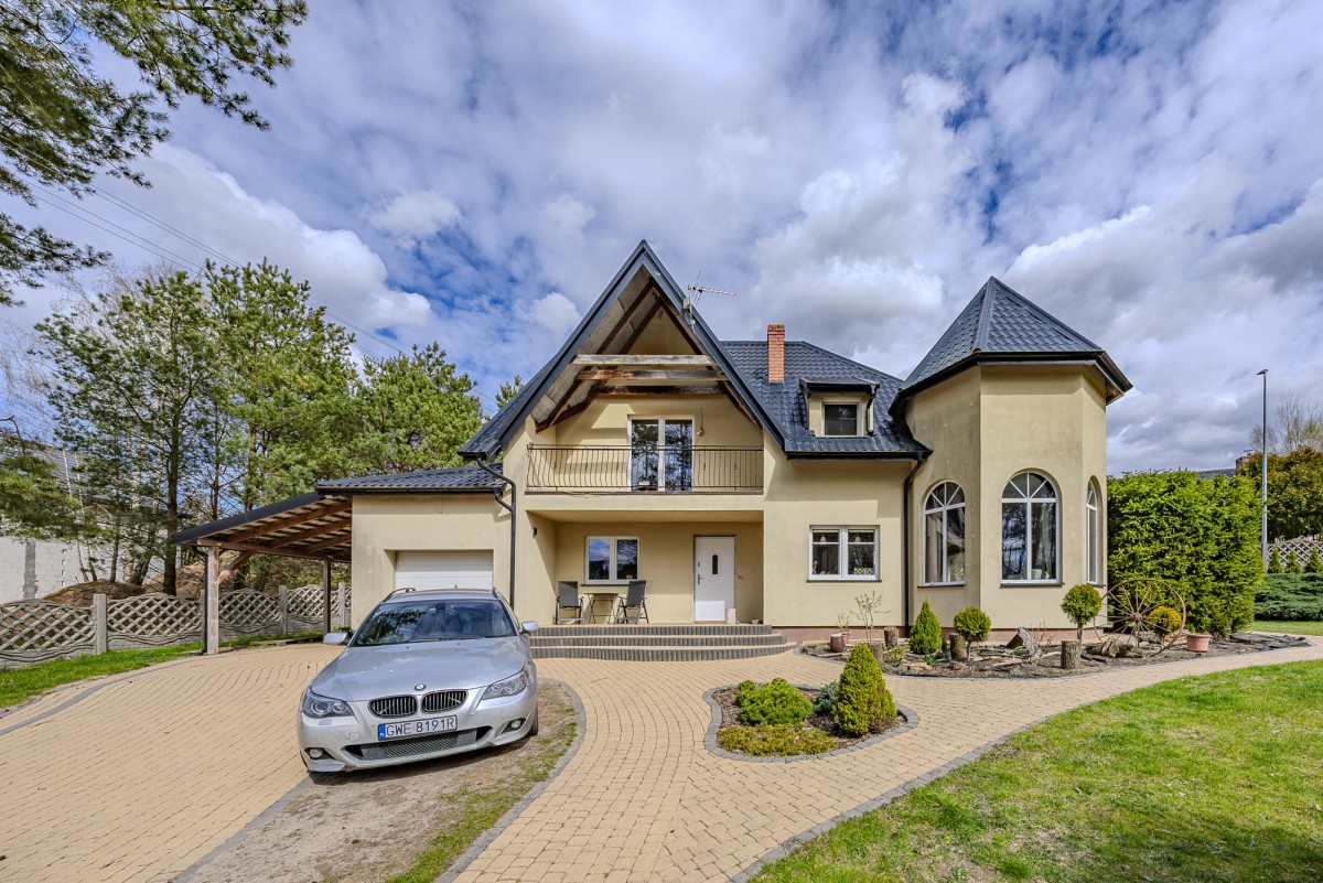 Casa - 5 habitaciones - 250 m² - c/ Gwiezdna Gościcino