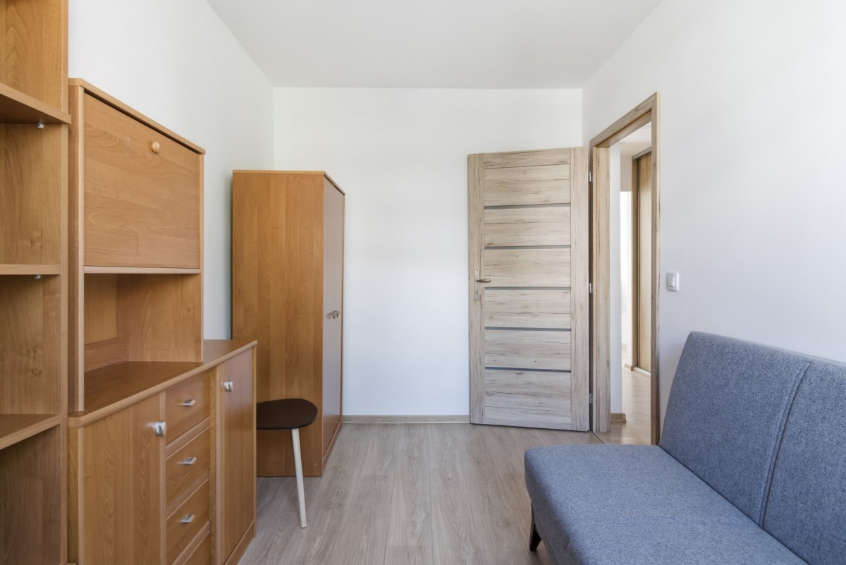 Квартира - 4 кімнати - 59 м² - ос. Оселедець Золотого Віку Краків Містжийовице