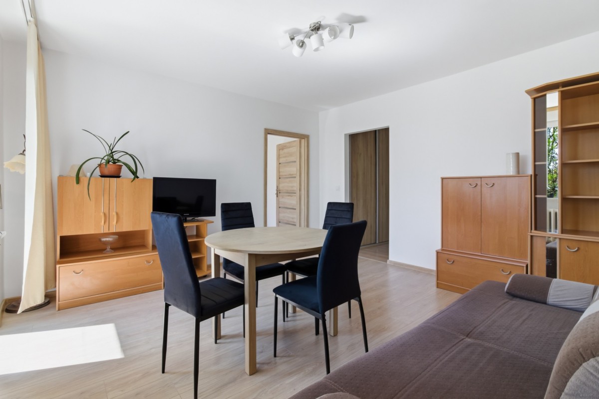 Квартира - 4 кімнати - 59 м² - ос. Оселедець Золотого Віку Краків Містжийовице