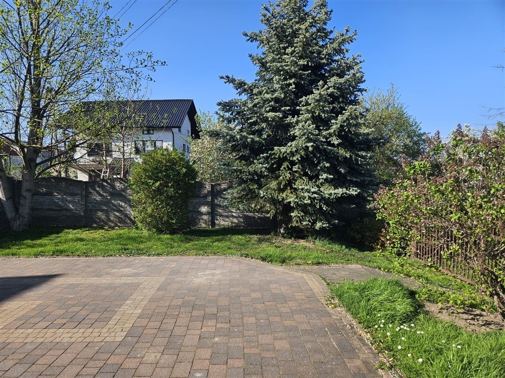 Casa - 5 habitaciones - 190 m² - Szarów