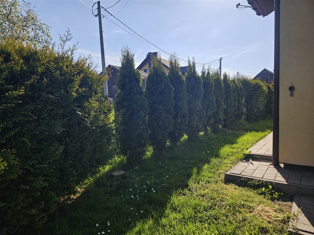 Casa - 5 habitaciones - 190 m² - Szarów