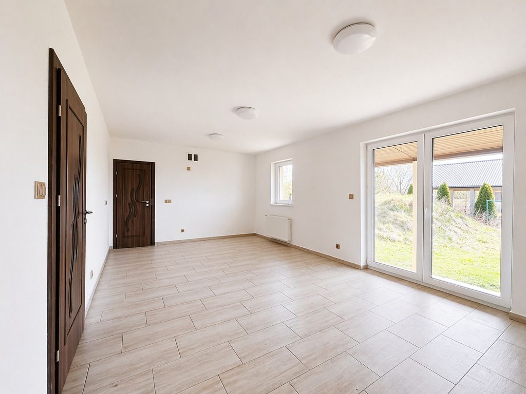 Dom - 4 pokoje - 119 m² - Białebłoto-Kobyla