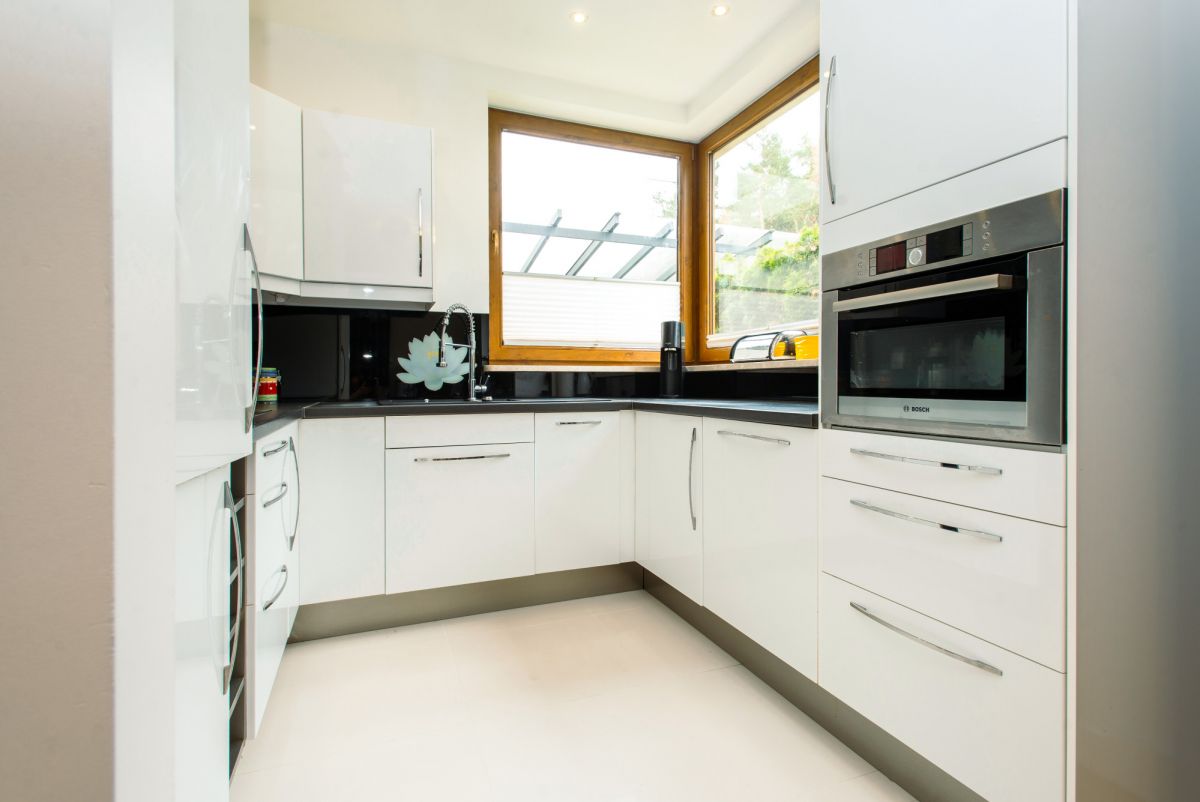 House - 6 rooms - 198 m² - Liliowa St, Warsaw Wawer Falenica