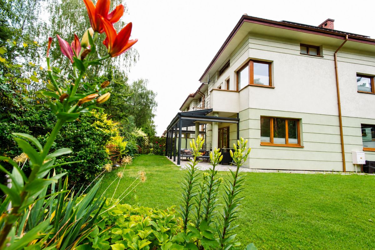 House - 6 rooms - 198 m² - Liliowa St, Warsaw Wawer Falenica
