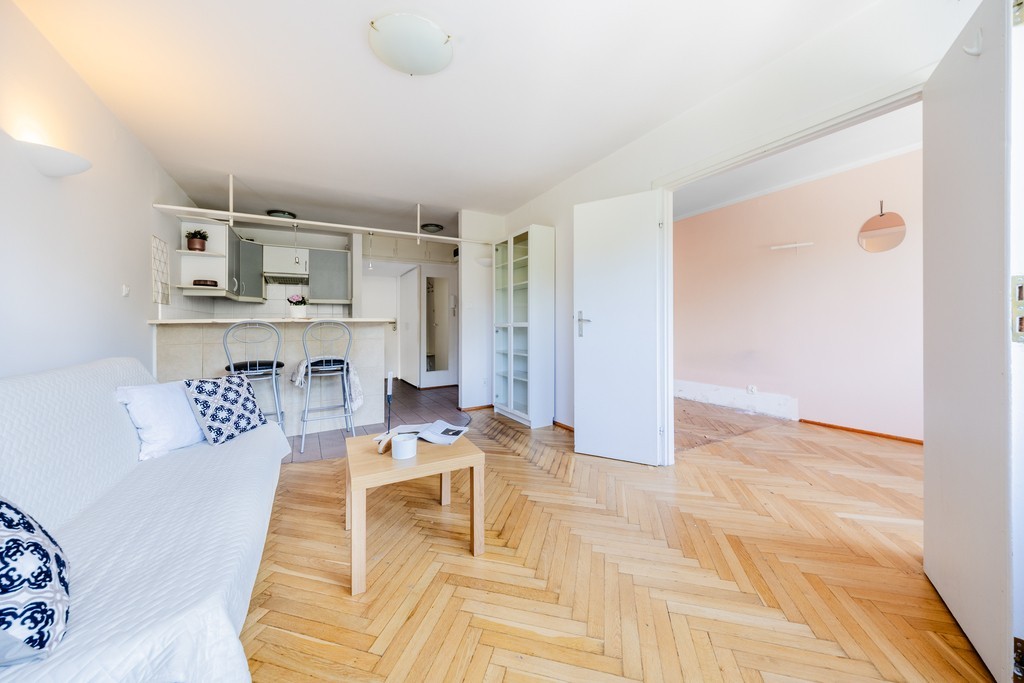 Apartment - 2 rooms - 35 m² - elevator - Smolna St. Warsaw Śródmieście